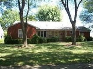803 3rd St NW, New Philadelphia, OH