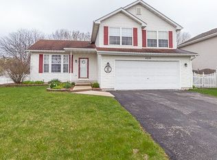 4214 Ashcott Ln, Plainfield, IL 60586