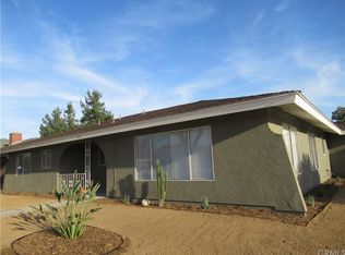 425 E Whittier Ave, Hemet, CA 92543