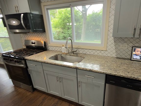 2nd image of 2802 Cherrywood Pl