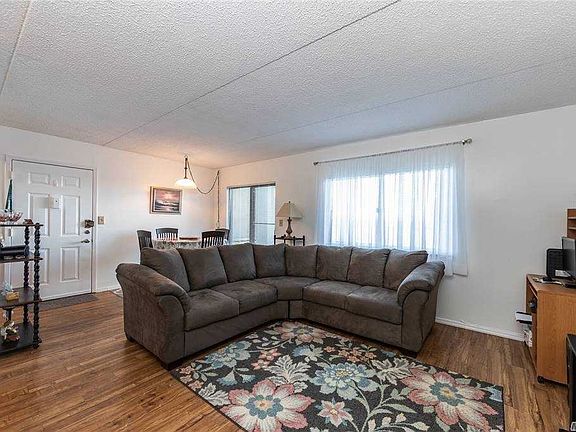 2nd image of 520 115th St #520A