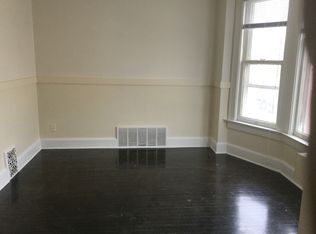 3913-3915 W Walnut St, Milwaukee, WI 53208