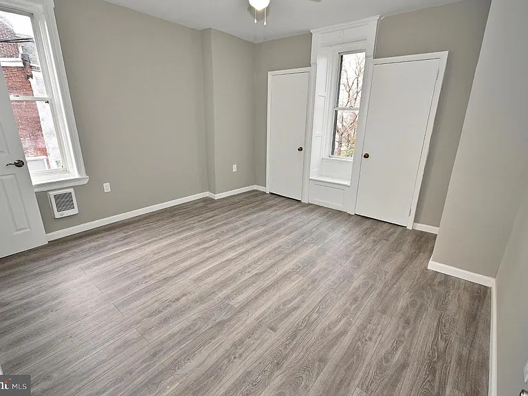 614 N Frazier St — Photo 18