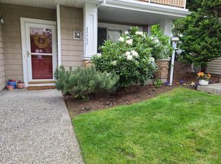 23757 SE 52nd Ln #131, Issaquah, WA 98029