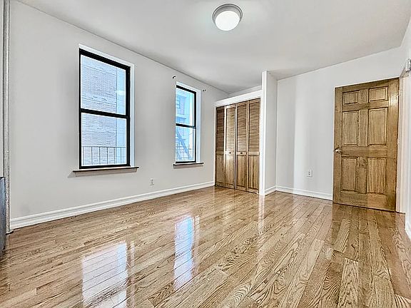 3rd image of 112 Haven Ave #48