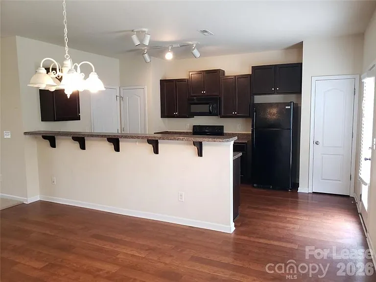 2329 Old Goose Ln — Photo 3