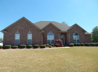 1102 Highland Ct NE, Hartselle, AL 35640