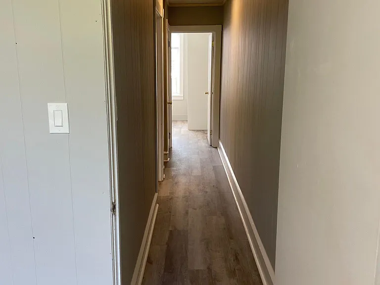 4718 Silverwood St — Photo 15