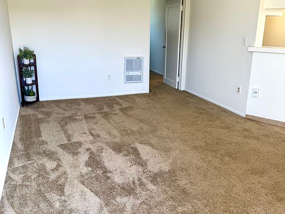 4th image of 16915 Crenshaw Blvd