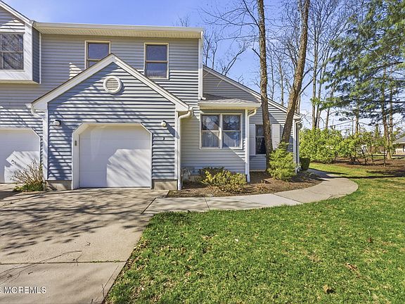 5th image of 2 Essex Drive