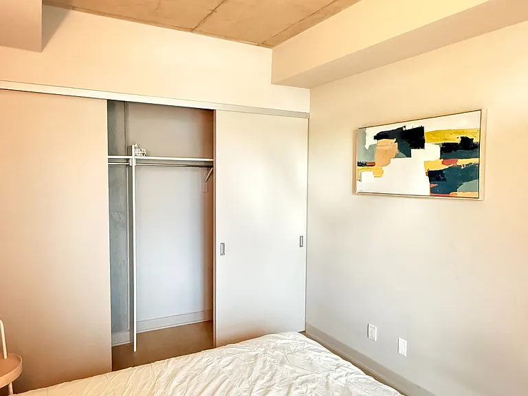 203 Catherine St #201 — Photo 8