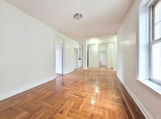 226 W 242nd St APT 2D, Bronx, NY 10471