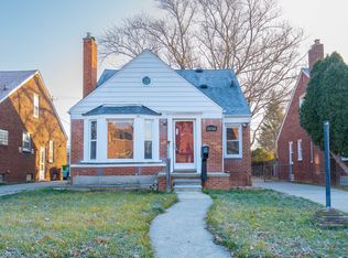 21516 Redmond Ave, Eastpointe, MI 48021