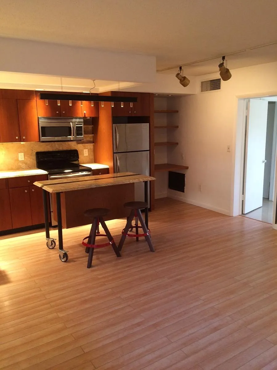 Kitchen 2 - 2930 Day Ave #N204