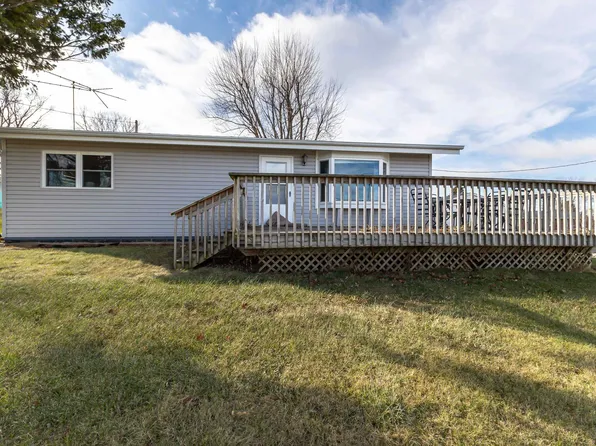 132 S Main St, La Motte, IA 52054