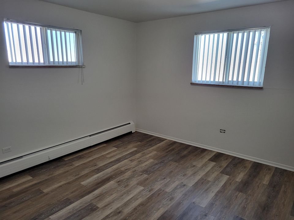 1st image of 5605 W Warren Ave #11205600