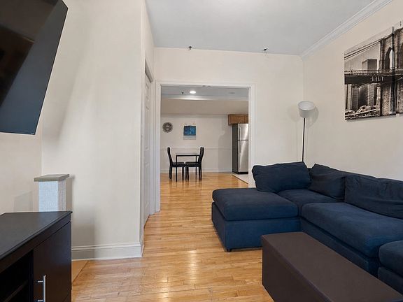 3rd image of 218 Jackson St #7A