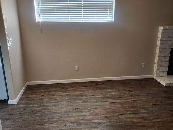 3rd image of 1263 Tempe Dr
