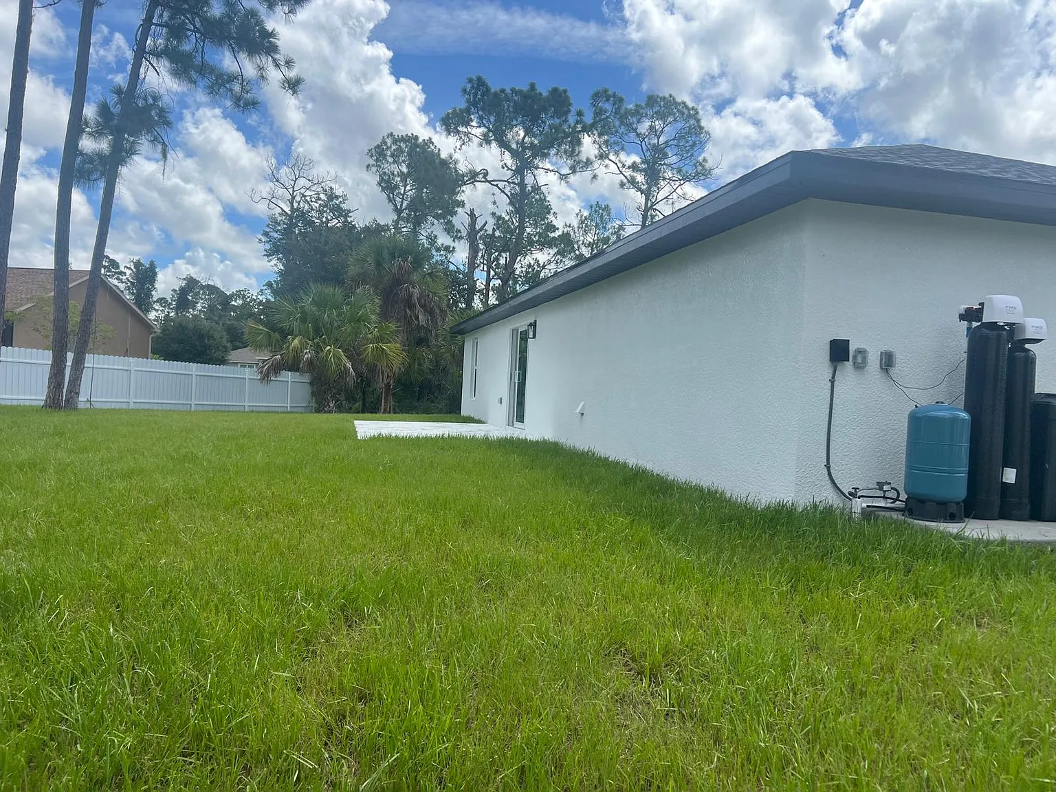 3 bed, 1505 sqft, $2,200 — Photo 4