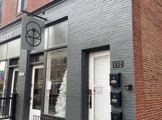 128-130 S Main St APT 1, Lexington, VA 24450