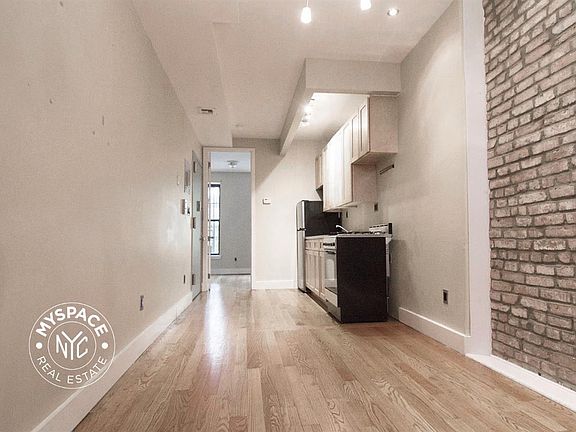 2nd image of 885 Saint Johns Pl APT 4
