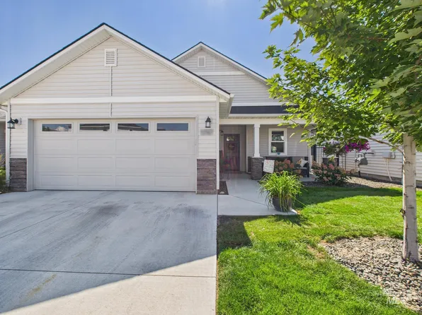 1747 E Netley St, Meridian, ID 83646