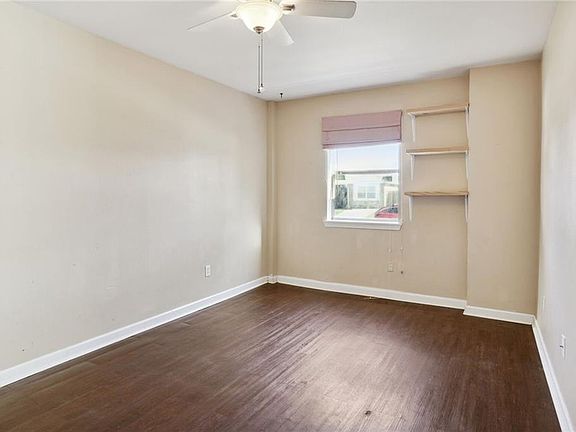 3rd image of 4646 Viola St