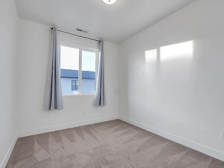 448 S Wood Stream Rd — Photo 10