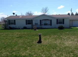 6797 Wood View Dr, Sturgeon Bay, WI 54235