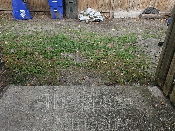 5th image of 262 Fleming Rd APT B