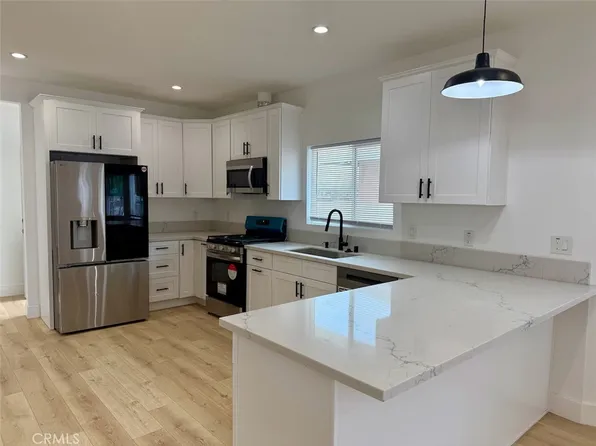 1631 W 54th St, Los Angeles, CA 90062