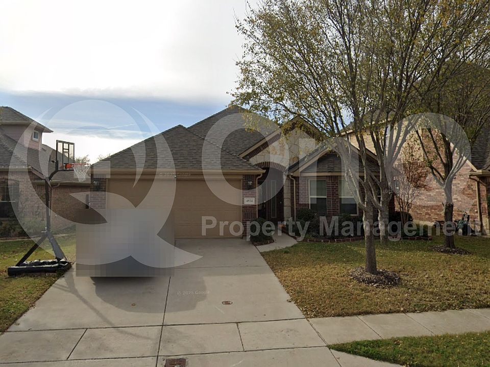 1st image of 4524 Lakeside Hollow St