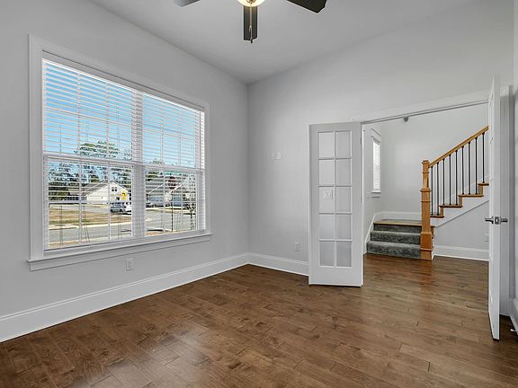 5th image of 5611 Cherry Blossom Way