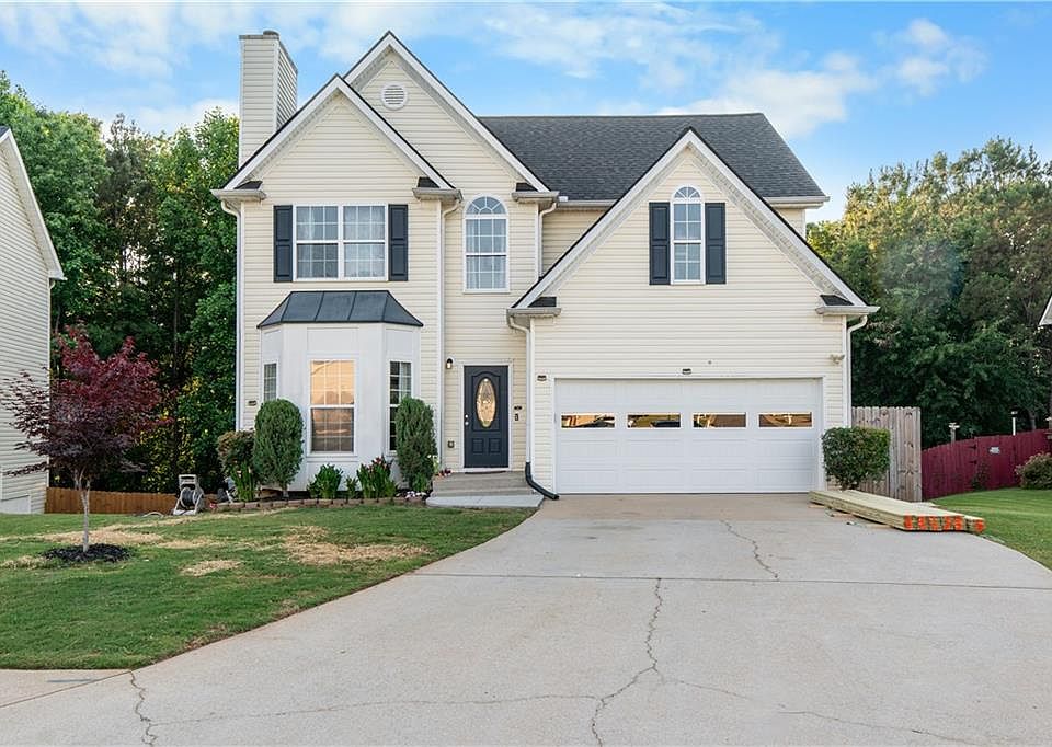 1st image of 239 Mount Laurel Dr