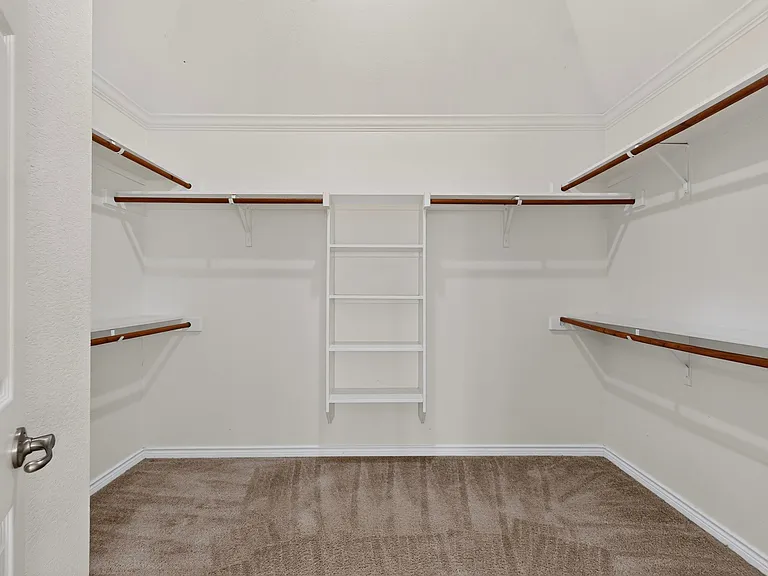 1024 Charleston Ln — Photo 19