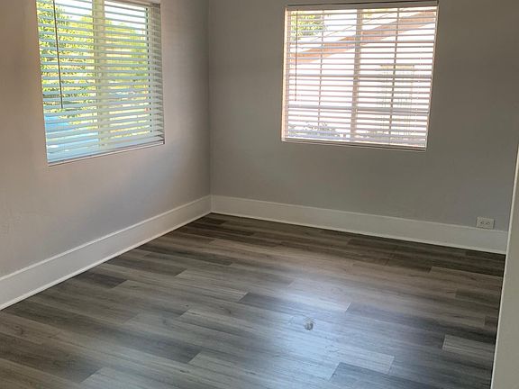 5th image of 1434 W 98th St