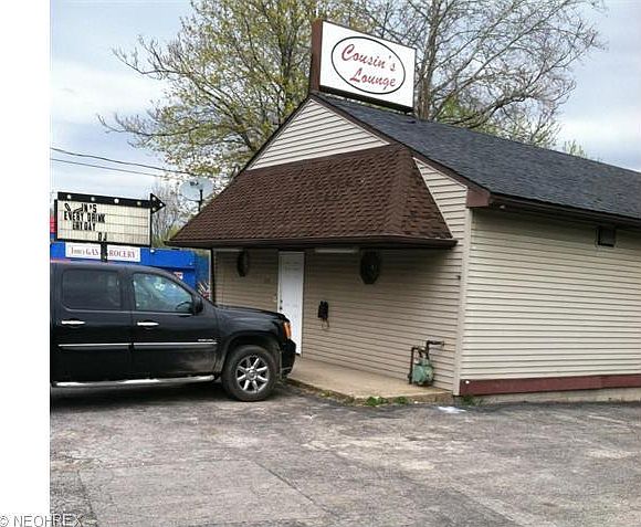 1st image of 1375 Logan Ave