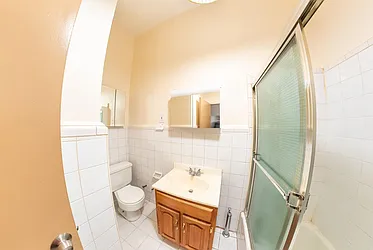 Rented by WIRE International Realty