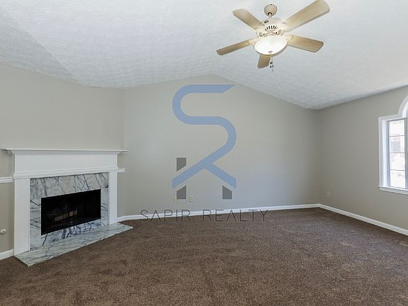 4th image of 1307 Arbor Green Ct