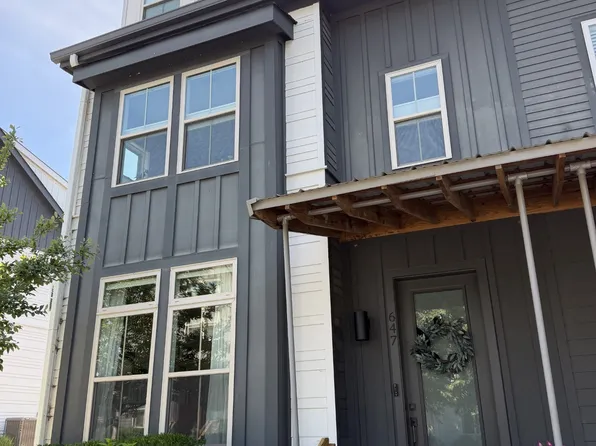647 Nashua Ln, Nashville, TN 37209