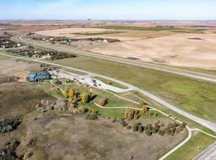 8th St, Washburn, ND 58577