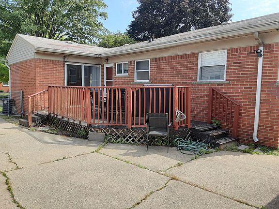 4th image of 14240 Jenifer Ave
