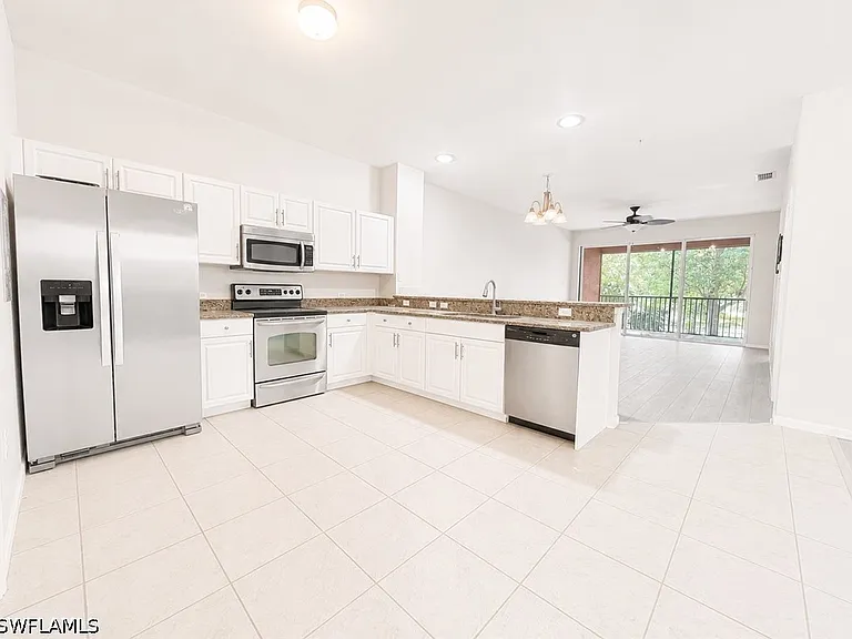 10020 Heather Ln #9-904 — Photo 3