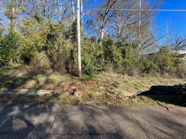 Magnolia Ave, Tylertown, MS 39667