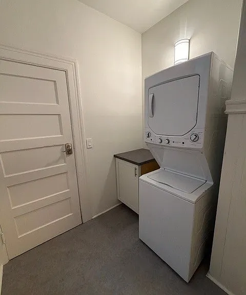 1421 Hyde St #1 — Photo 9