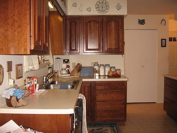 5th image of 6117 Ivanhoe St