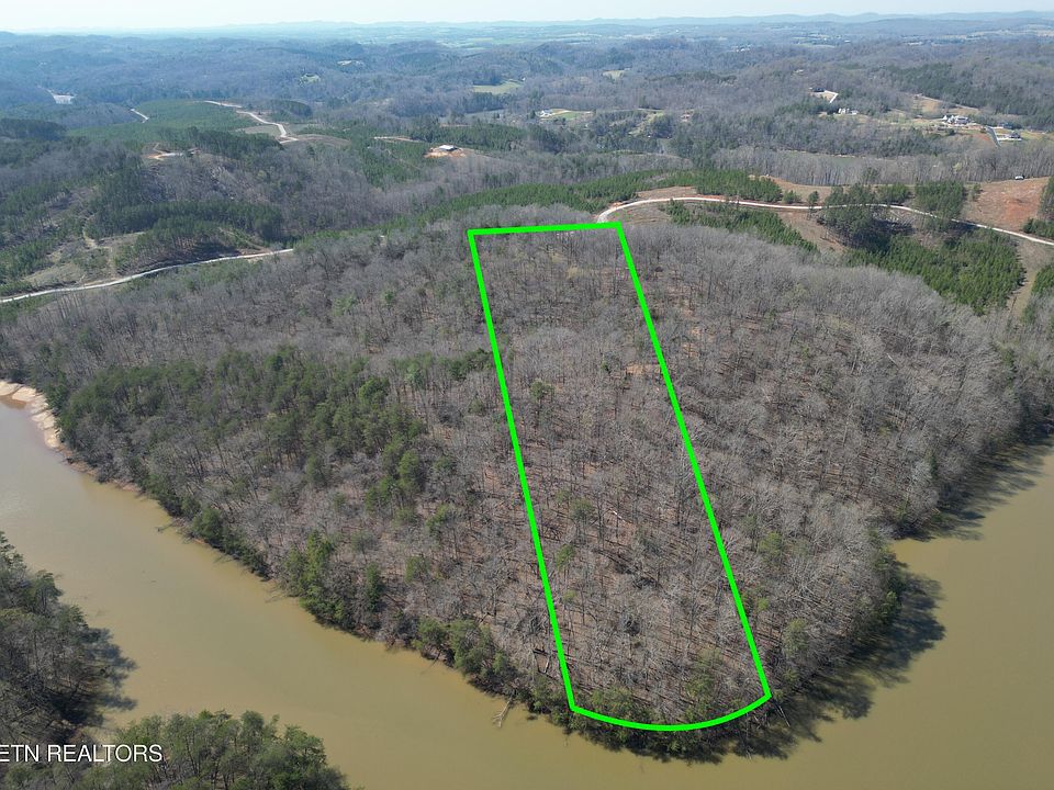 1st image of 9 Winding Trl