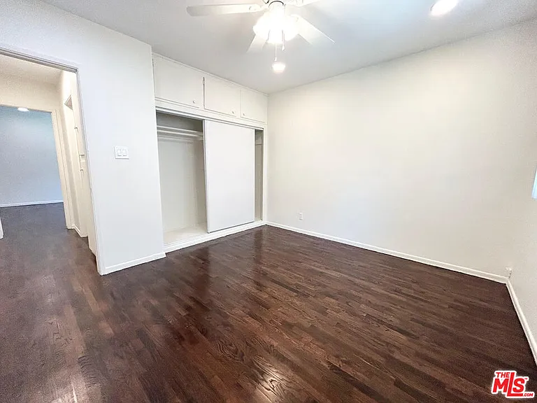 1146 N Formosa Ave #8 — Photo 8