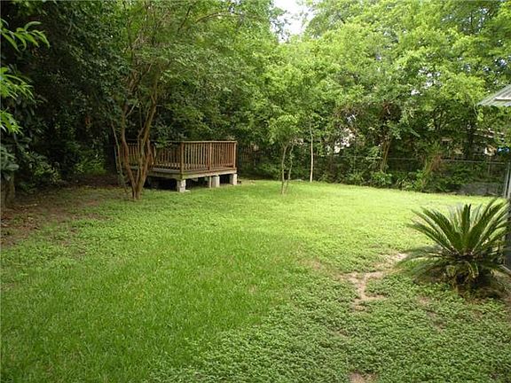 3rd image of 9502 Oriole Dr