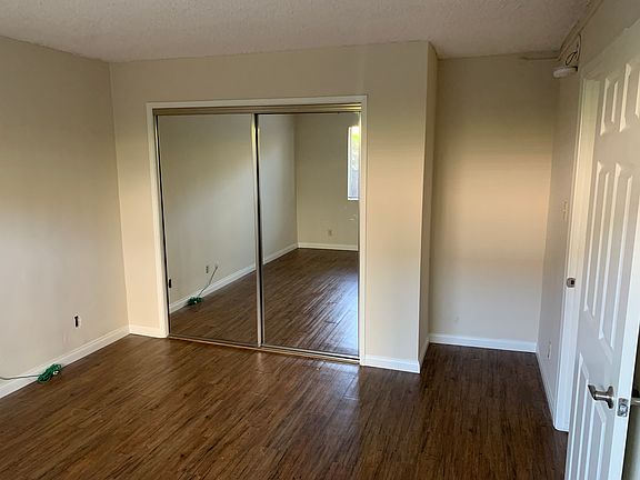 3rd image of 52 N Kalorama St #52